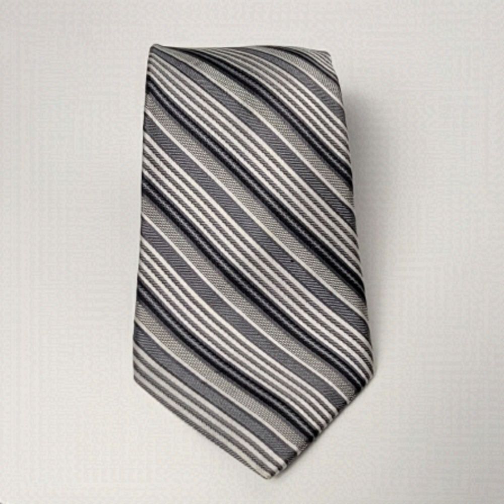 3/$30 Perry Ellis Portfold Grey 100% Silk